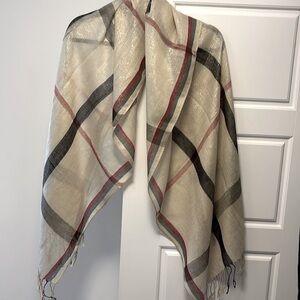 Vintage style Plaid Nova check pattern Neutral wrap/shawl